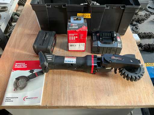 MontiPower Bristel Blaster Bezprzewodowa maszyna do obróbki powierzchni sterowana bateriami