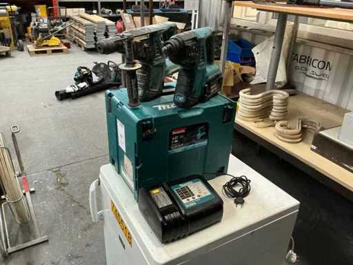 Makita BHR262T Drill (2x)