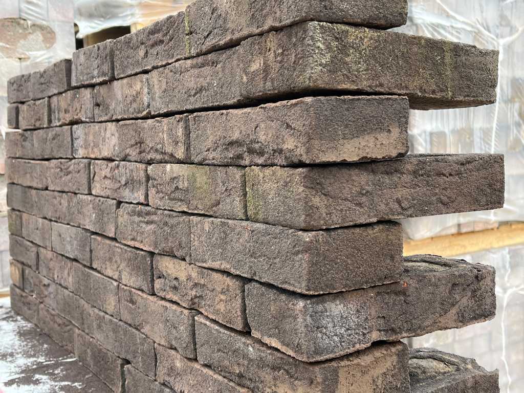 10 Pallets Black Waal Format Facade Brick 