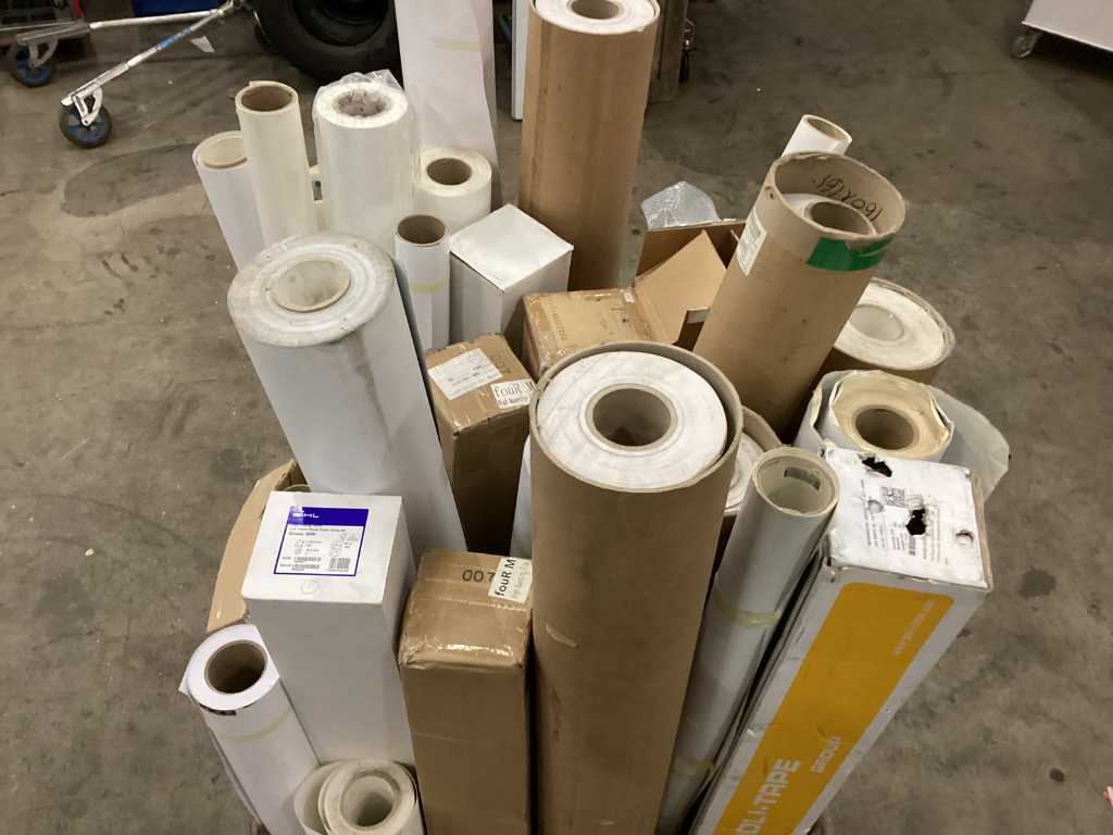 Papierrollen in verschiedenen Größen