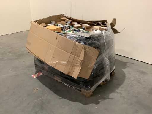 Palette mit Nahrungsergänzungsmitteln