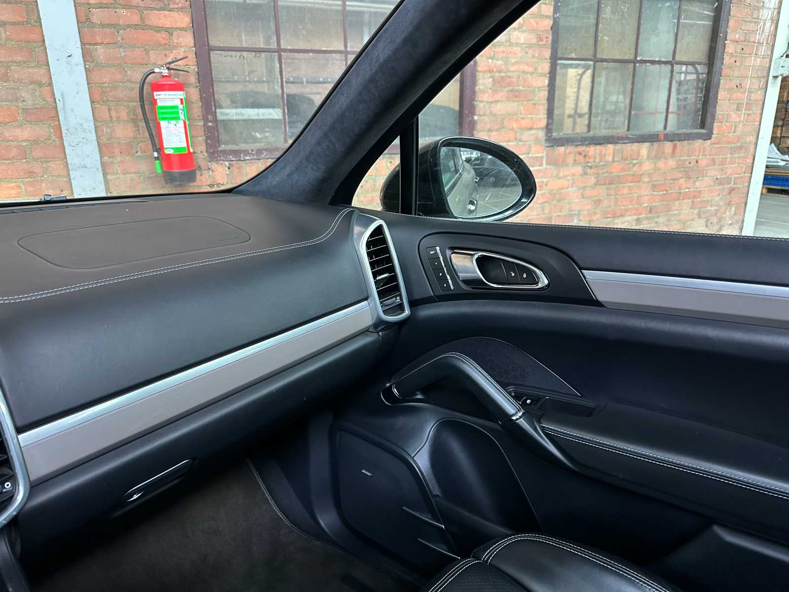 Porsche Cayenne S 4.8 V8 Sport-Chrono 400pk 2013, JP-842-T