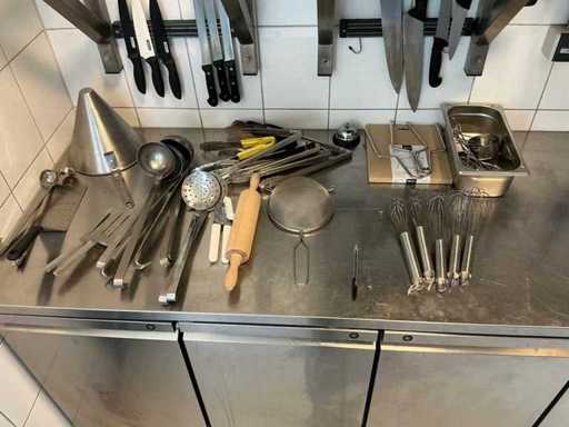 Party Kitchen Utensils