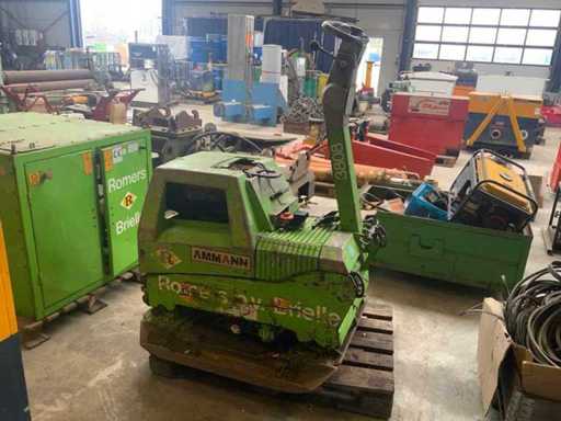 Compacteur de sol Ammann AVH 100-20 2001