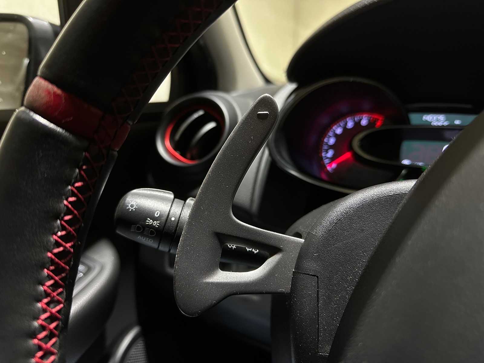 Renault Clio 1.6 R.S. Trophy 220pk 2016, K-787-PD