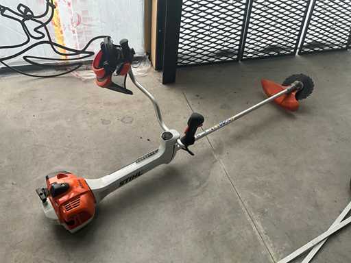 Stihl FS410C Bosmaaier