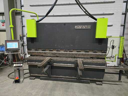 Safan - 1990 - DNCS 110 3100 - Frein à pression CNC