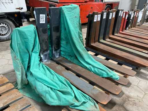 Fema F2B Heftruck vorken