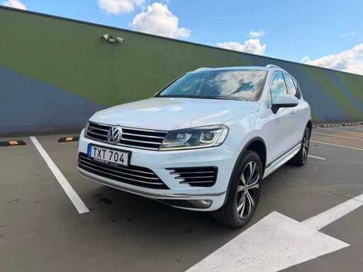 Volkswagen - Touareg R-Line - 7P - Auto - 2018