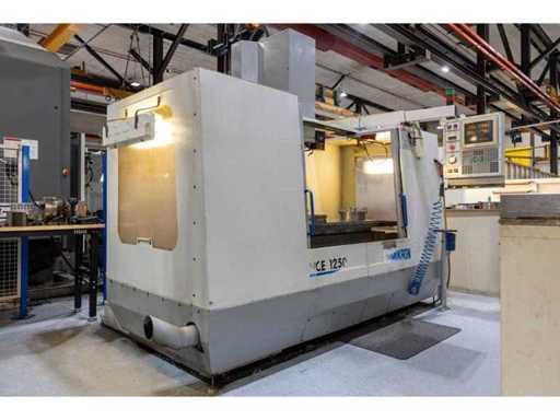 Mikron Haas - VCE1250 - CNC Vertical machining centre - 1996