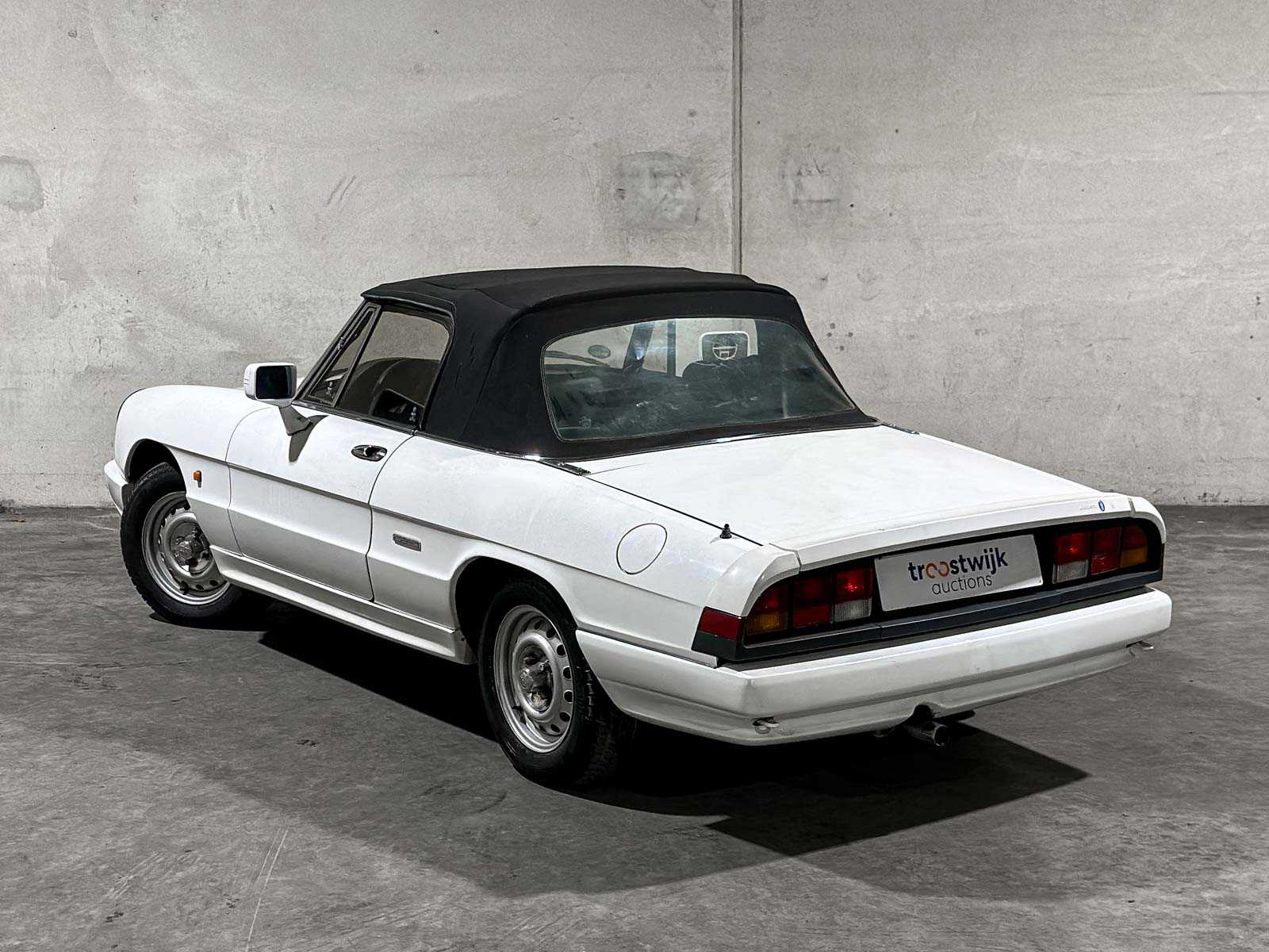 Alfa Romeo Spider S3 116pk 1988