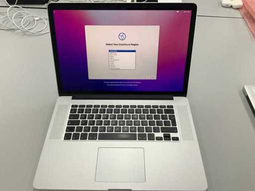 Apple A1398 MacBook Pro da 15 pollici MJLQ2N/A