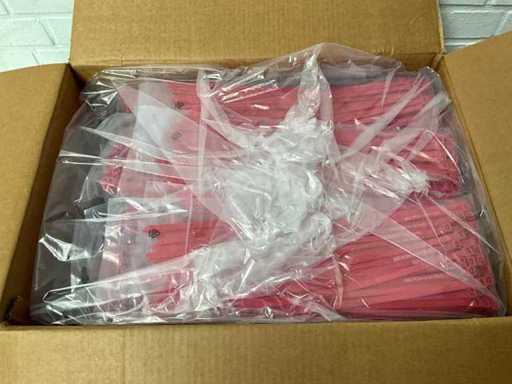 Dużo owiązań kablowych, po 40 worków po 100 kawałków każda