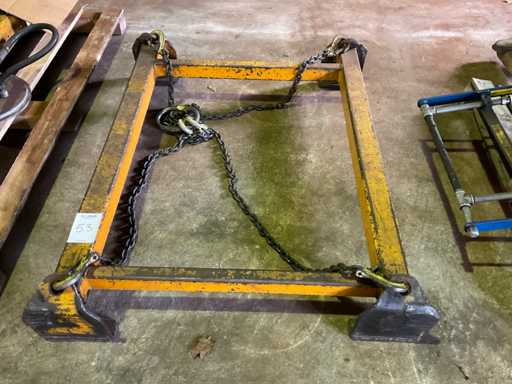 Materiał blachowy Rama podnosząca