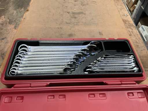 Setul de chei seneca și cheie inelară