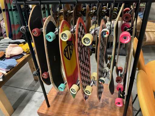 Batch of various skateboards (7x)
