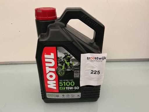 Dimensioni, capienza 5 litri, 15W50