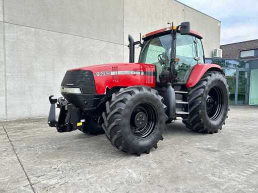 Case - 2004 - Magnum 285 IH - All-wheel drive farm tractor