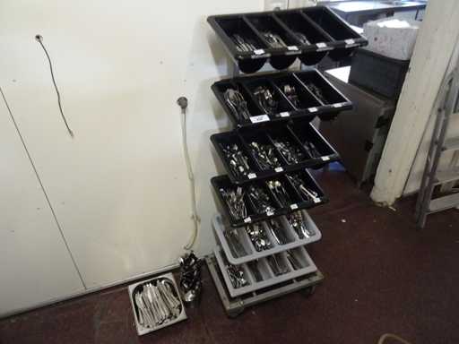 Bestekkar met inhoud