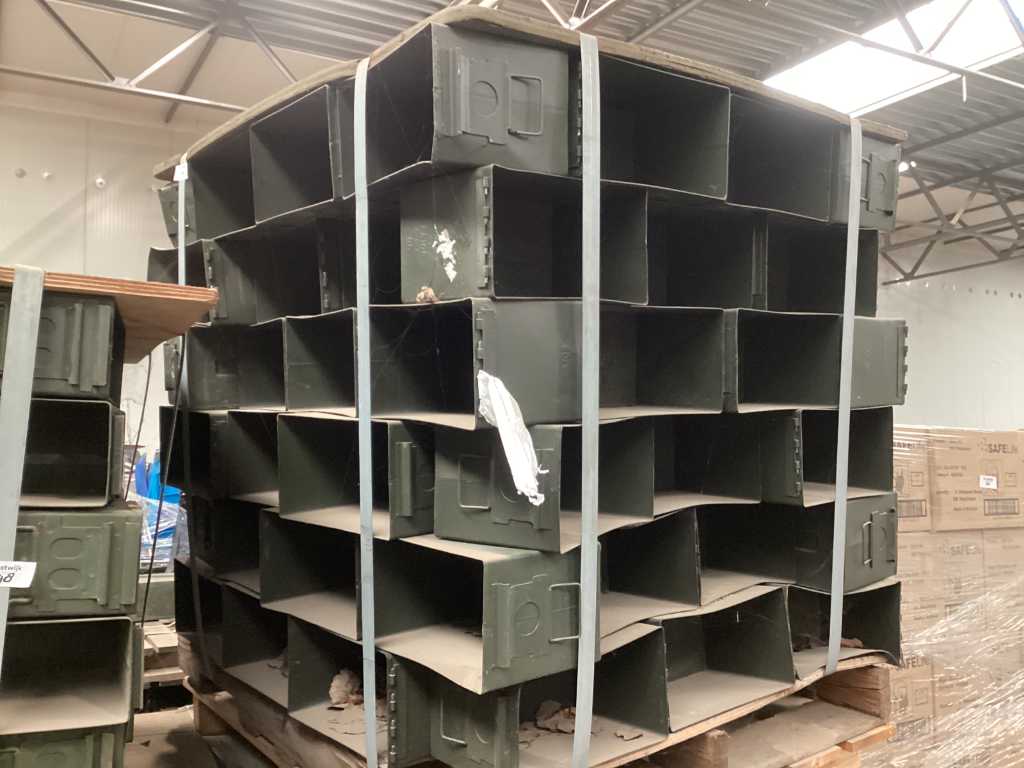 Ammunition boxes (66x)