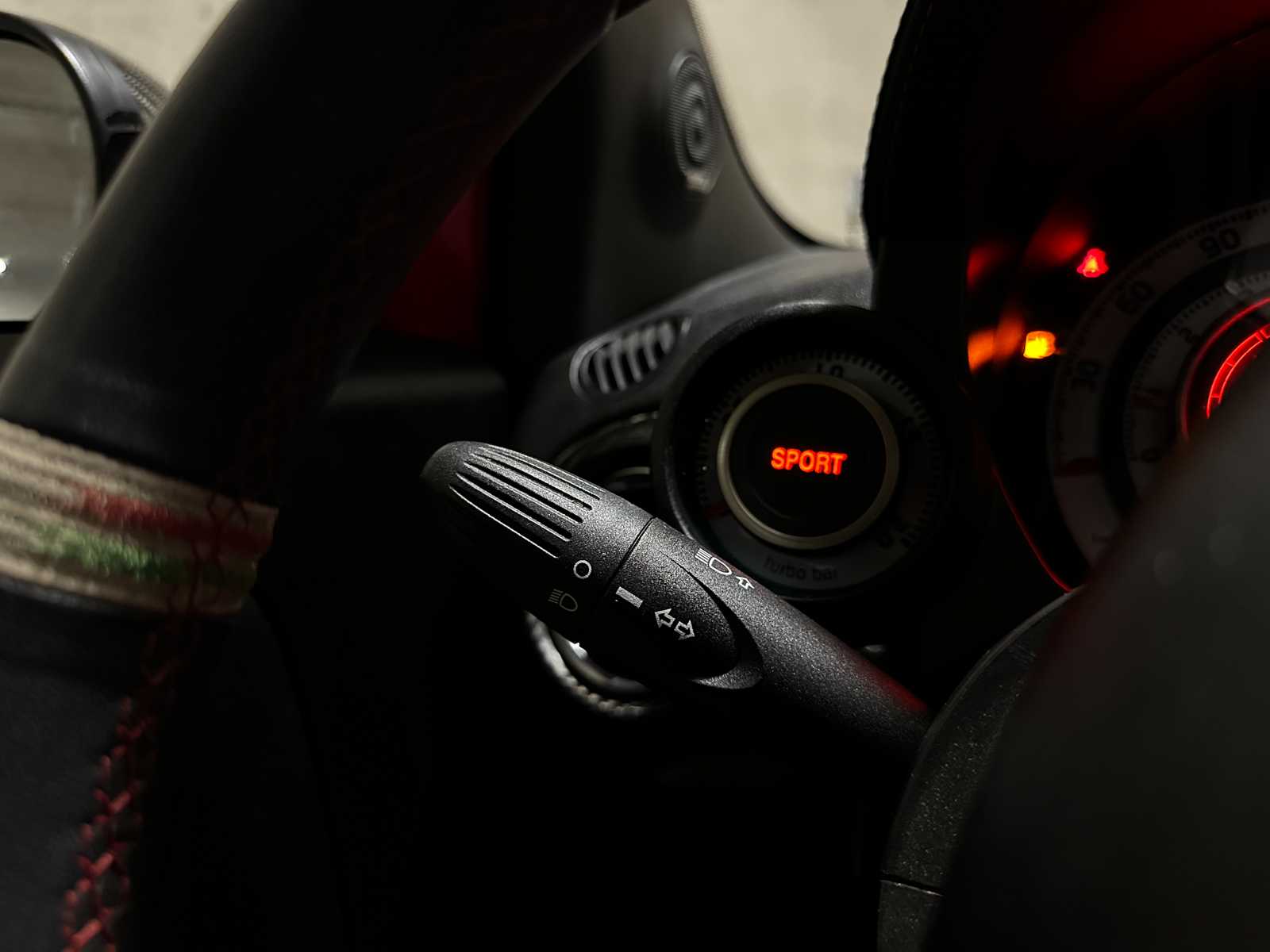Fiat 500 Abarth 695 Tributo Ferrari 180pk 2011