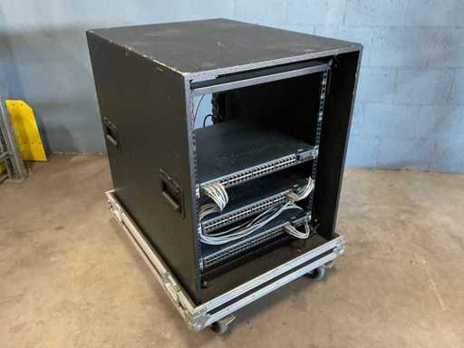 Juniper EX4200 48PoE 48 porte in rack da 19 pollici (3x)