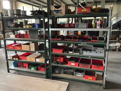 Lagerregal mit Werkstattbestand (3x)