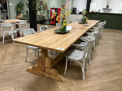 Stół stołowy z krzesłami (3x)