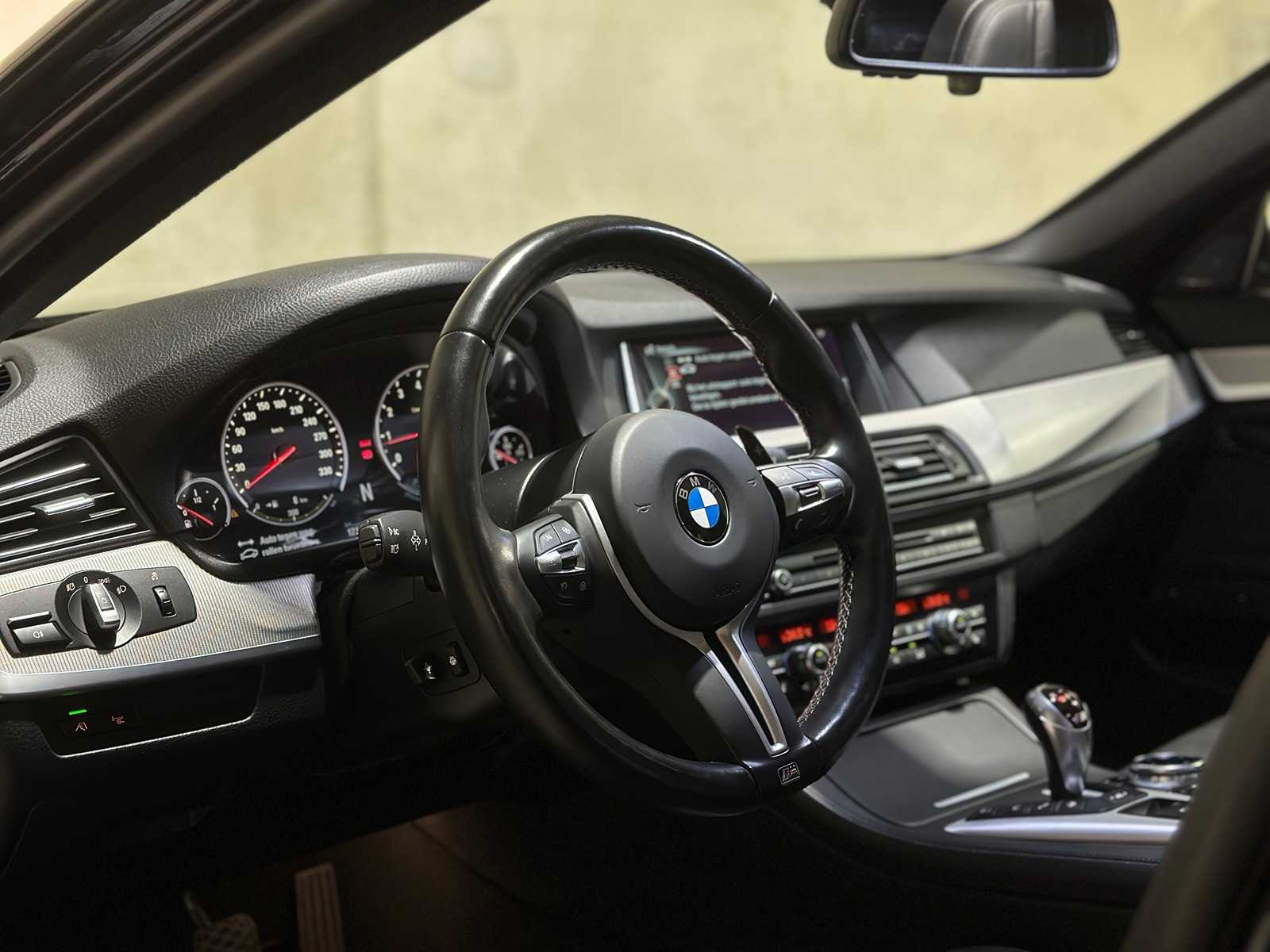 BMW M5 F10 4.4 V8 560PK 2014 5-Series, 3-ZLJ-94