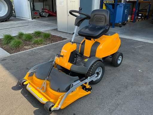 2022 Stiga Villa 15 HST Grasmaaiers