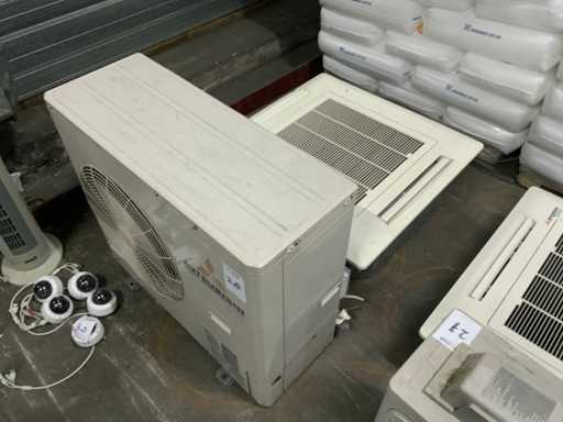 2013 Mitsubishi FDC125VS Air Conditioning