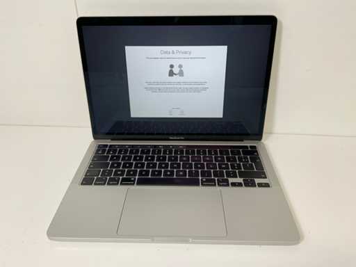 Apple MacBook Pro 13,3", Core™ i7 10. generacji, 32 GB RAM, laptop NVMe 1 TB