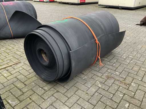 Rouleau en caoutchouc 50 mètres