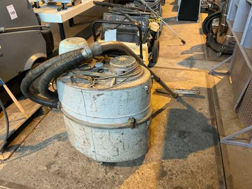 Nilfisk GAE Industrial vacuum cleaner