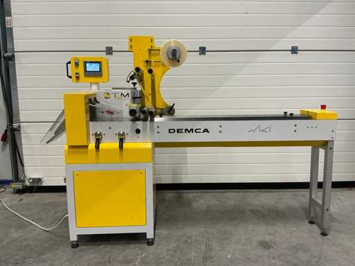 Aparat de ambalare TLM 2018 Wiki Flow Pack