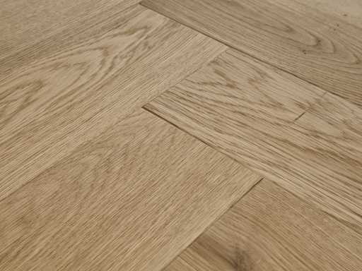19 m2 Parquet oak herringbone - 660 x 110 x 14 mm