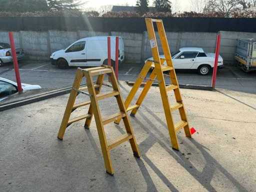 Polyester Stepladder (2x)