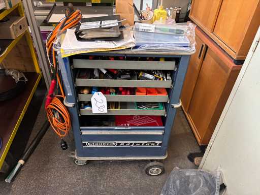 GEDORE ADJUTANT 1580 Tool trolley with contents