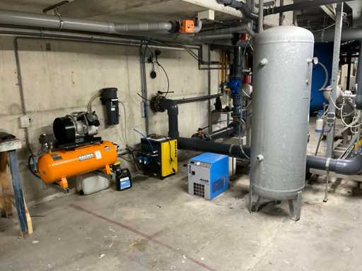 2011 Kaeser EPC 440-100 Piston compressor