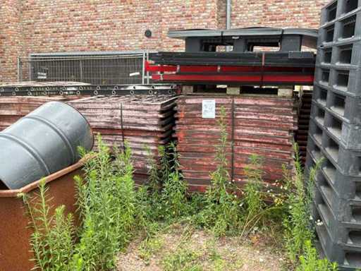 Rubber clinker shapes (135x)