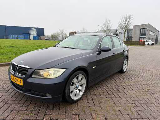 BMW 316i, 35-GBH-4