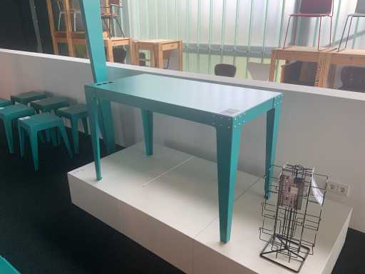 Ufficio PHA1206A di Lensvelt "Piet Hein Eek"