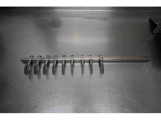 Josto 9-piece stainless steel tompuce cutter