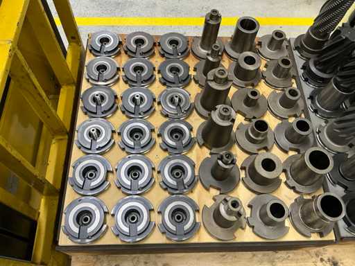 Uchwyty na narzędzia SK50 (36x)