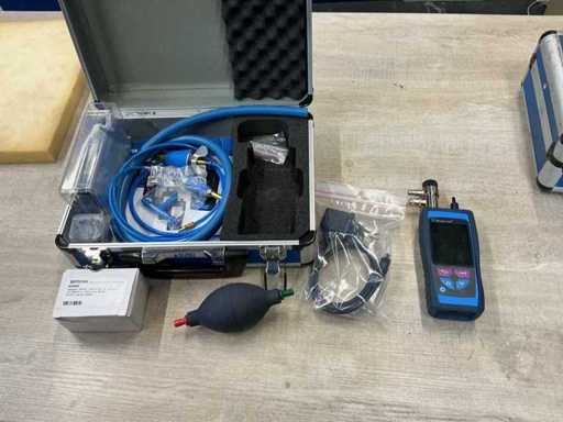 Euro index Bleuline Pressure Gauge