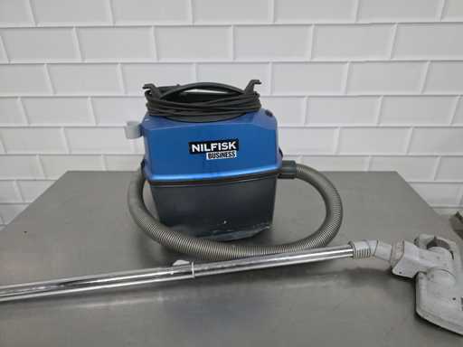 Nilfisk - Business CDB 3000 - Aspirateur industriel