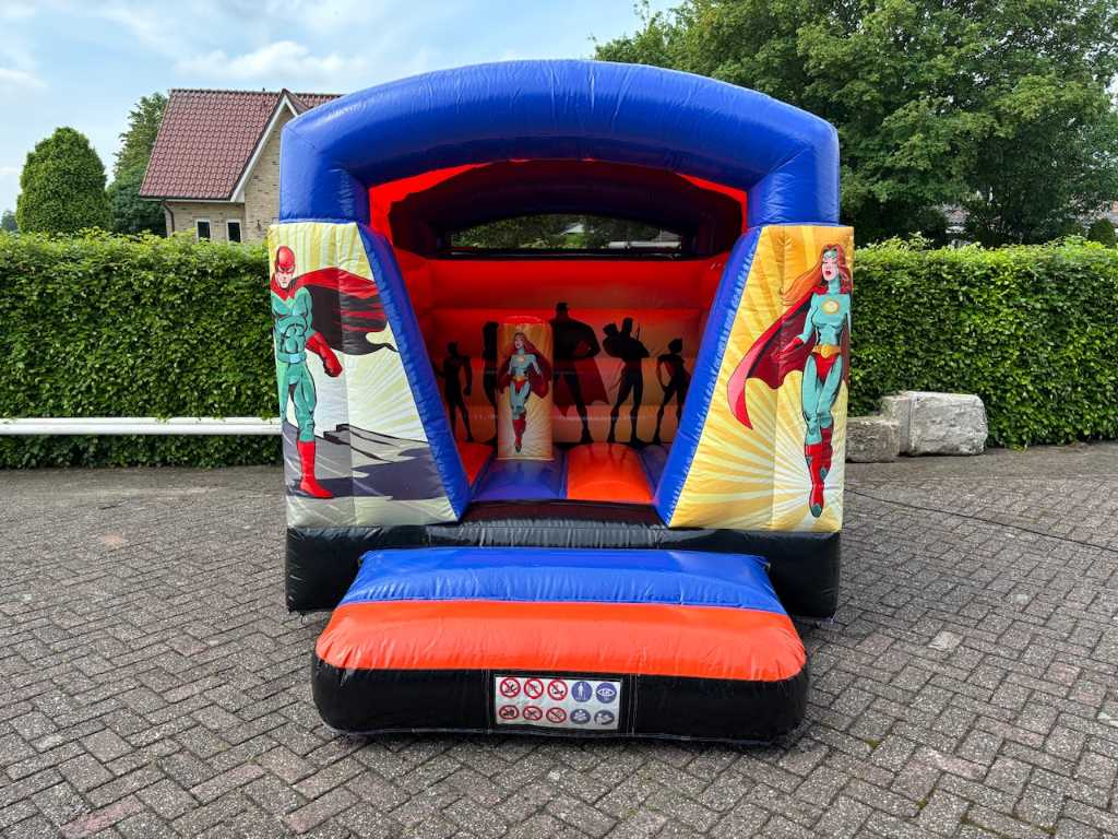 JB inflatables - Bouncy castle Superheroes