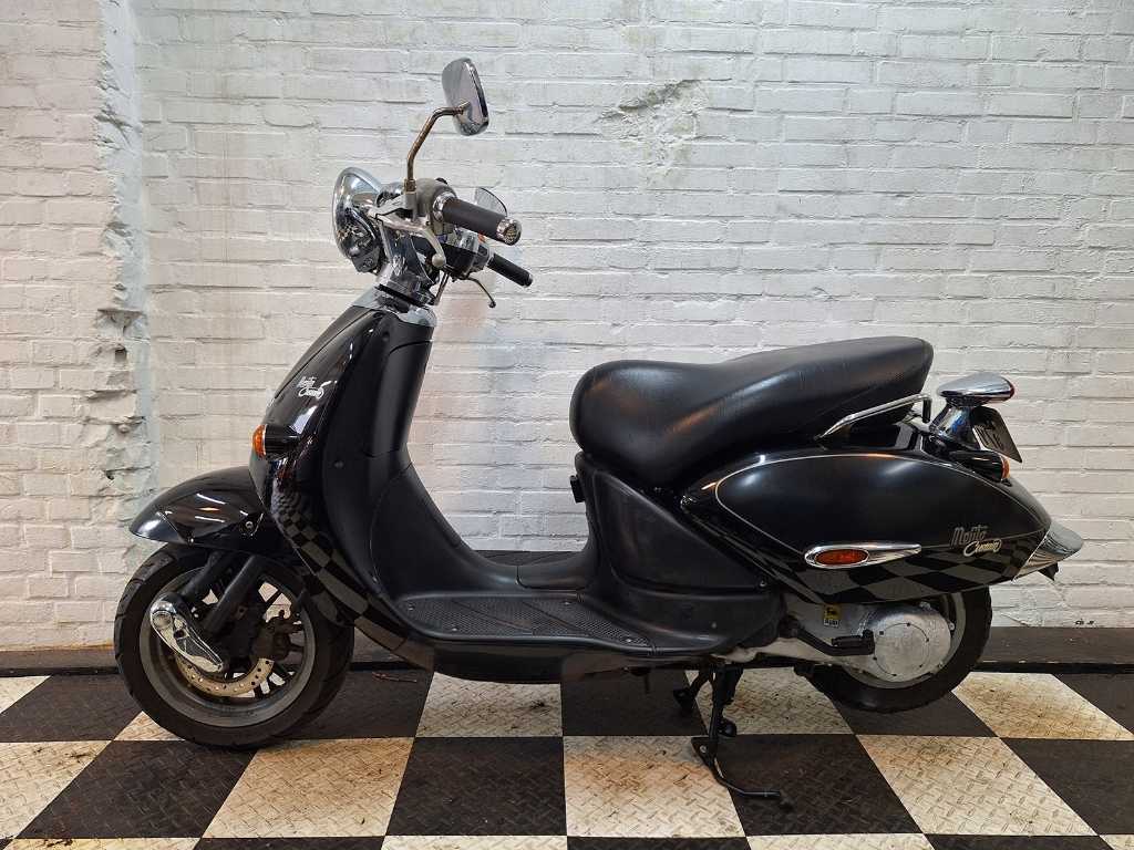 Aprilia Habana Custom 45km Moped