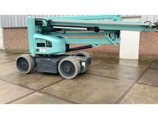 eb094bda-6425-4cf5-b9e7-a58d598cf78a.mp4