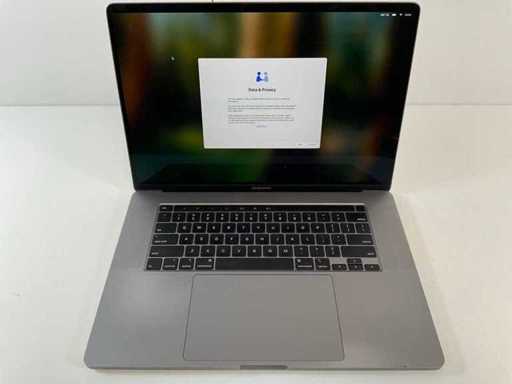 Apple MacBook Pro 16", Core(TM) i7 9th Gen, 16 GB RAM, 512 GB NVMe, AMD Radeon Pro 5300M 4 GB Laptop